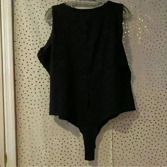 SPANX Black Bodysuit - Picture 5 of 6